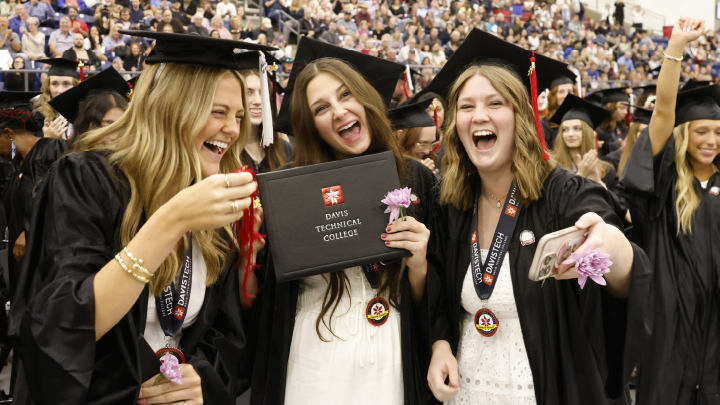 Davis Tech Celebrates Student Success at 2026 Spring Commencement
